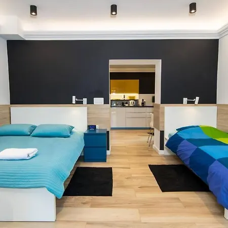 Studio With Garden - Wawel Neighborhood 아파트 *