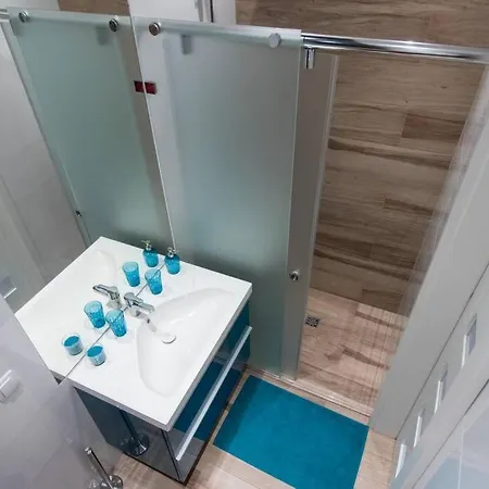 아파트 Studio With Garden - Wawel Neighborhood *